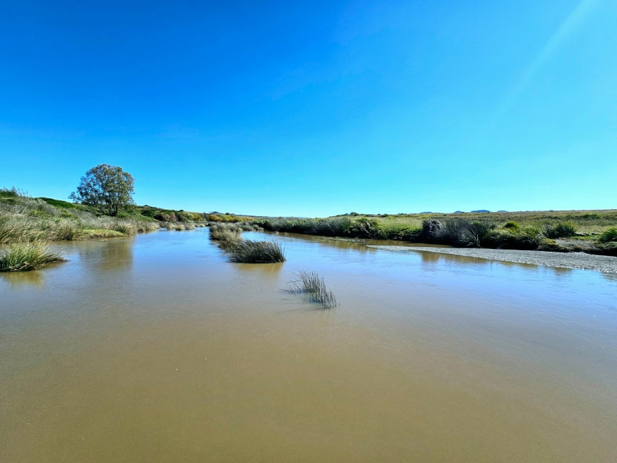 4 Bedroom Property for Sale in Bloemfontein Rural Free State